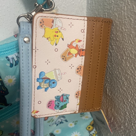 Croc Pokémon 10Jibbitz+Crossbody+Boba-tea ID🧋💛Pokémon Loungefly+Pikachu🗝⛓ - Picture 5 of 13